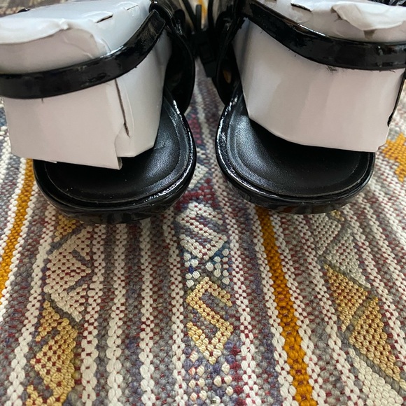 Zara Slingback Kitten Heels - Picture 5 of 7